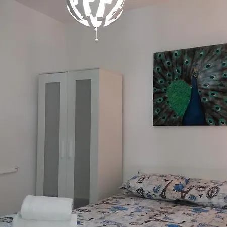 Apartment Happy Old City Bukarest